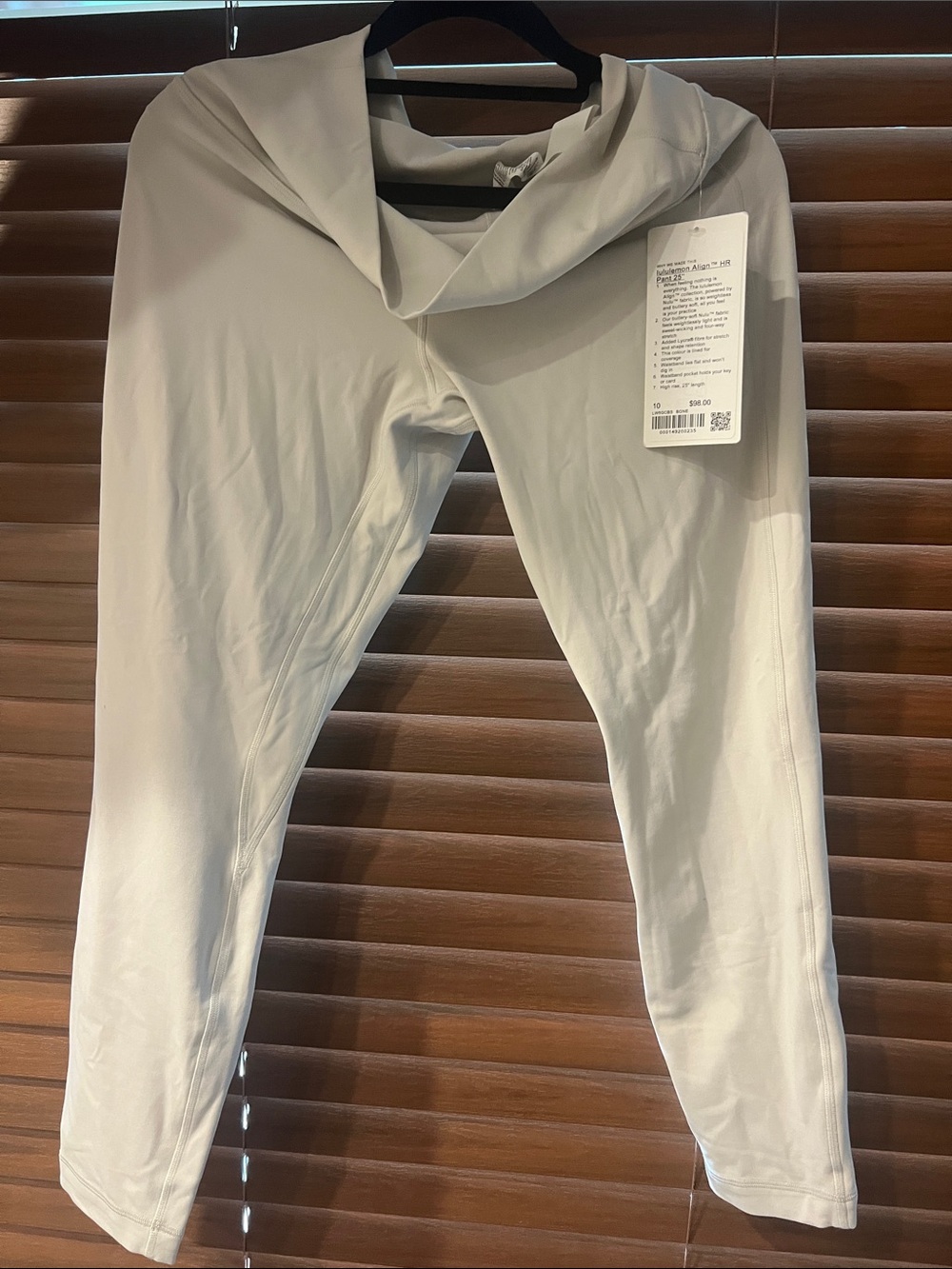 Women Lululemon Align HR 25”- Light Gray